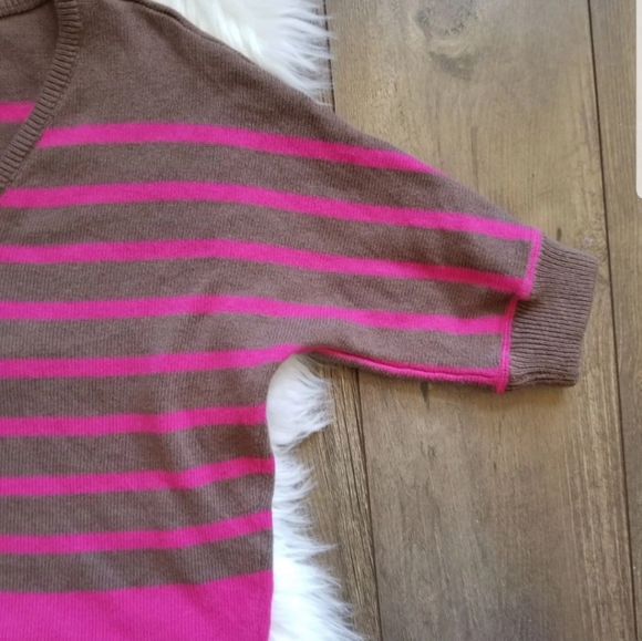 CUTE BROWN SWEATER WITH PINK STRIPES - Picture 5 of 7